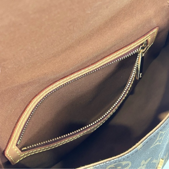 Louis Vuitton Mini Looping - Picture 11 of 14